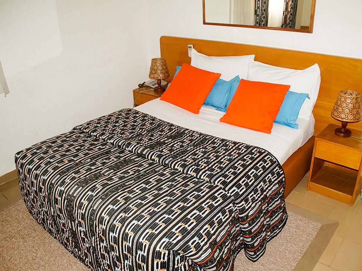 Hotel Le Marly Abidjan Luaran gambar