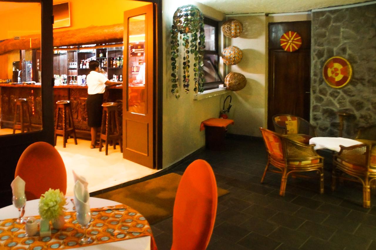 Hotel Le Marly Abidjan Luaran gambar