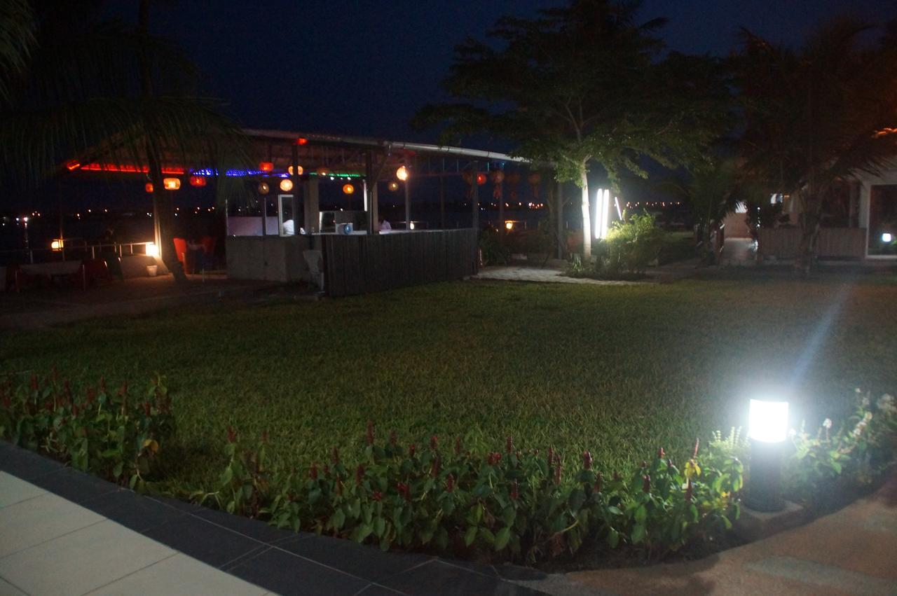 Hotel Le Marly Abidjan Luaran gambar