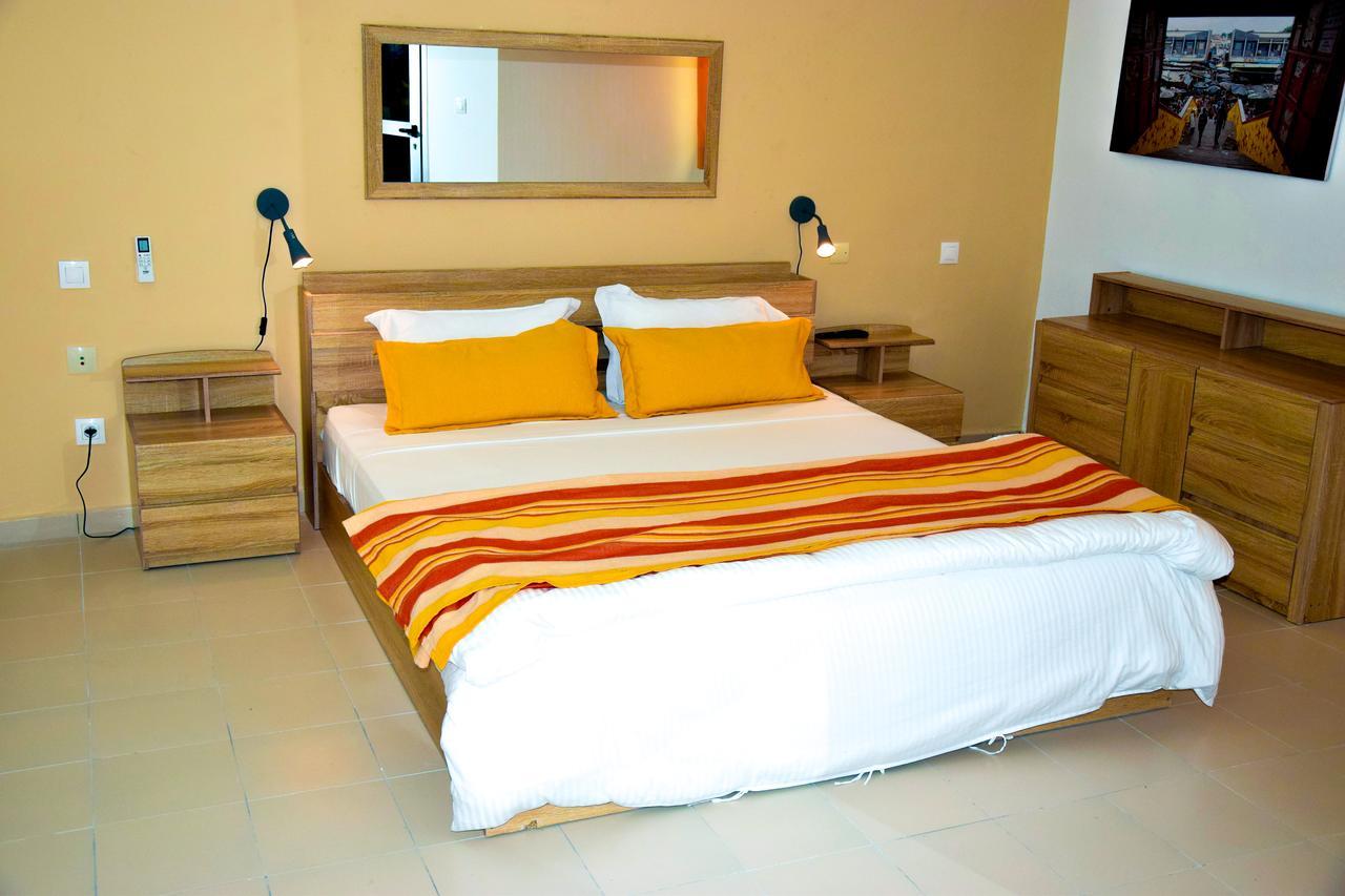 Hotel Le Marly Abidjan Luaran gambar