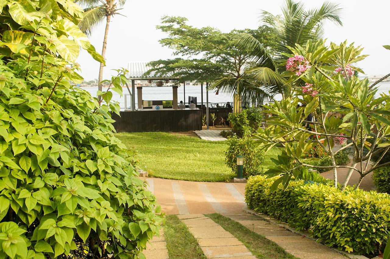 Hotel Le Marly Abidjan Luaran gambar